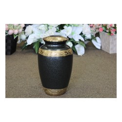 Brass Urn (FM0626)