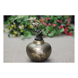 Brass Urn (FM0601)